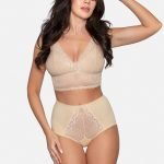 Chiloţi model 176519 Babell