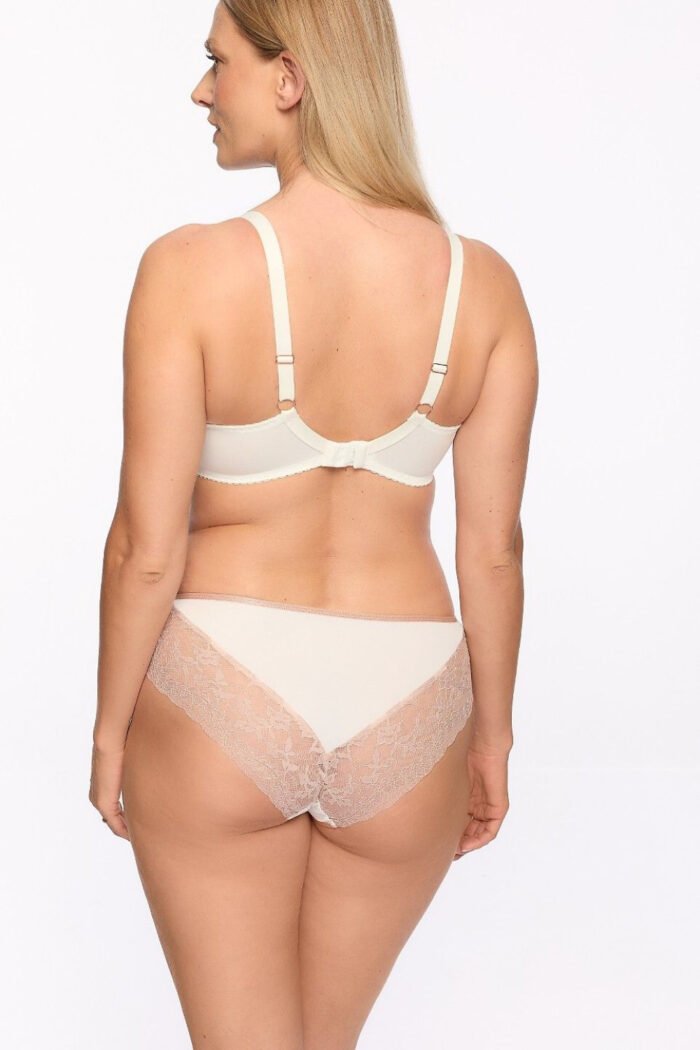 Semi-soft model 208969 Gaia - imagine 3