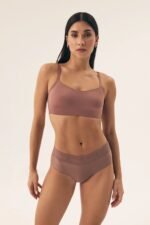 Chiloţi model 212013 Henderson