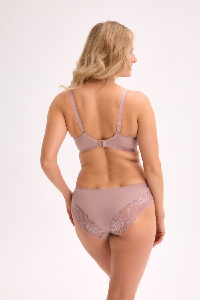 Semi-soft model 217964 Gaia - imagine 3