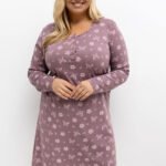 ~Koszula nocna Plus Size model 221200 Forever Pink
