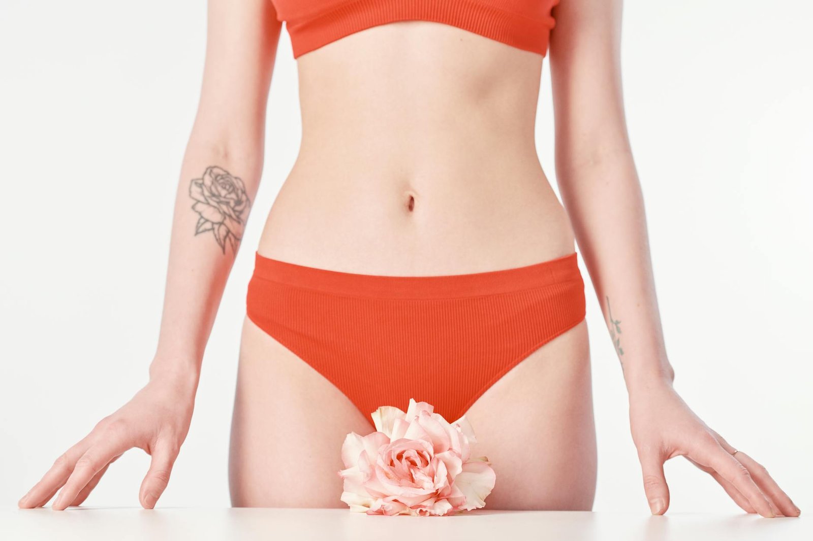 10 Trucuri Esențiale pentru a Alege Lenjeria Intimă Perfectă și a Te Simți Minunat! 1 10 Trucuri Esentiale pentru a featured