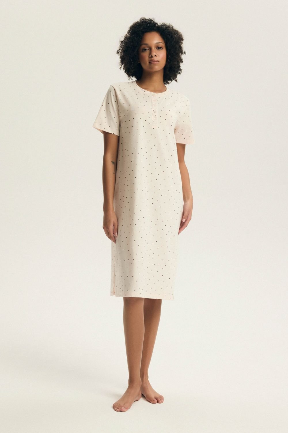 1117404 Cămaşă de noapte model 225447 Henderson - Image 1