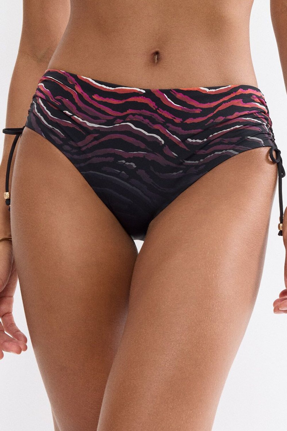 1129167 Costum de baie tanga model 229151 Triumph - Image 1